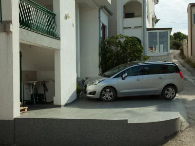 Apartment Two bedroom apartment near beach Bilo, Primošten A-4191-b - Outdoor photo 8