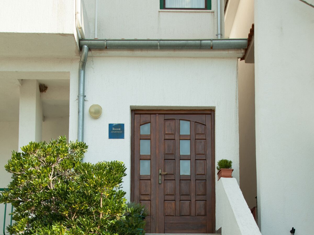 Apartment One bedroom apartment near beach Bilo, Primošten A-4191-d - Outdoor photo 5