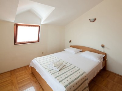 Apartment One bedroom apartment near beach Bilo, Primošten A-4191-d - Outdoor photo 14