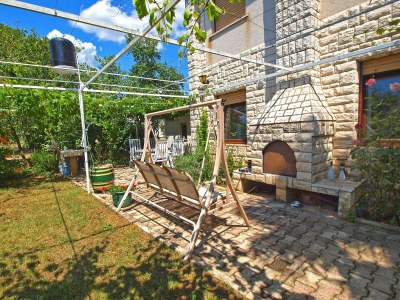 Apartment Three bedroom apartment with balcony Valbandon, Fažana A-20770-a - Outdoor photo 4