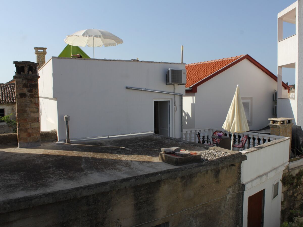 Holiday house Four-bedroom house with terrace and sea view Kukljica, Ugljan K-8251 - Outdoor photo 4