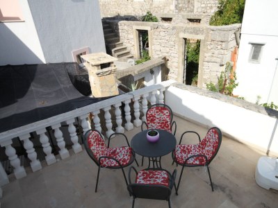 Holiday house Four-bedroom house with terrace and sea view Kukljica, Ugljan K-8251 - Outdoor photo 78