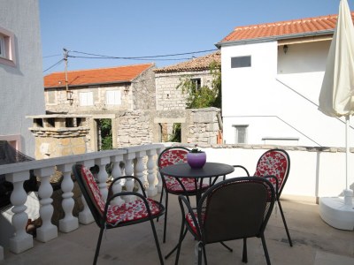 Holiday house Four-bedroom house with terrace and sea view Kukljica, Ugljan K-8251 - Outdoor photo 79