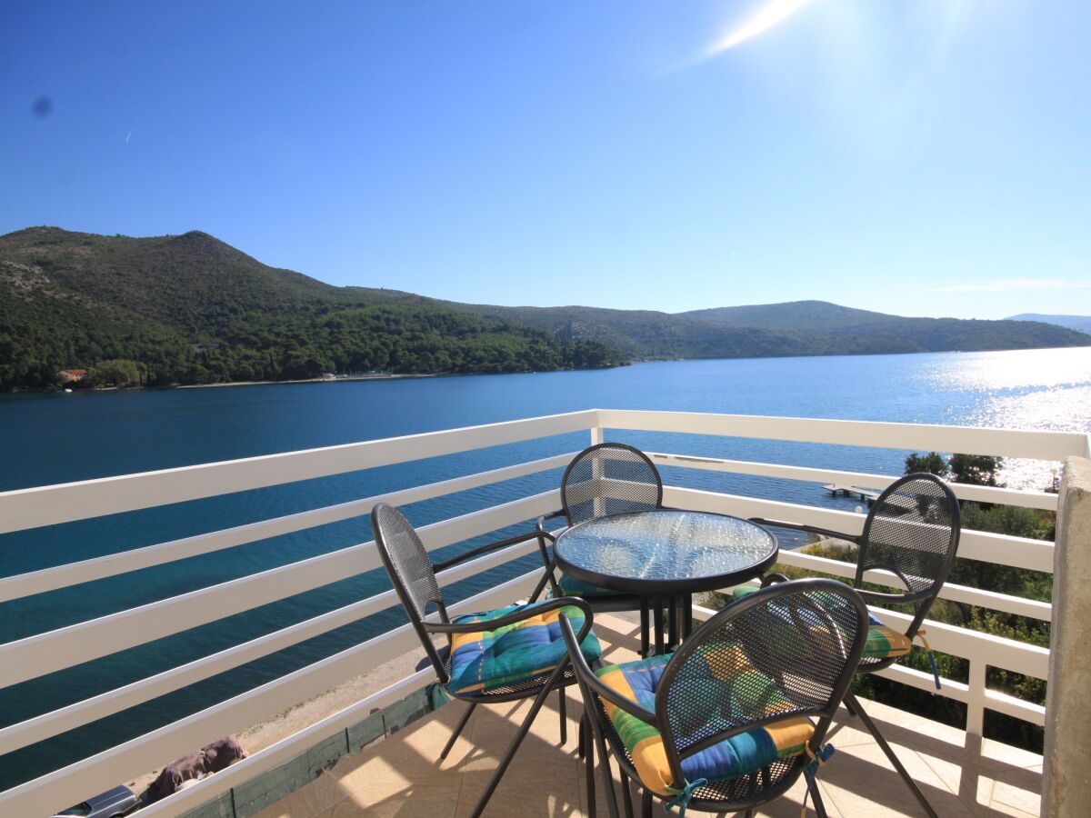 Apartment Two bedroom apartment near beach Slano, Dubrovnik A-8741-a
