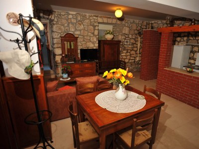 Apartment Two bedroom apartment near beach Sutivan, Brač A-22771-a in Supetar - Apartment