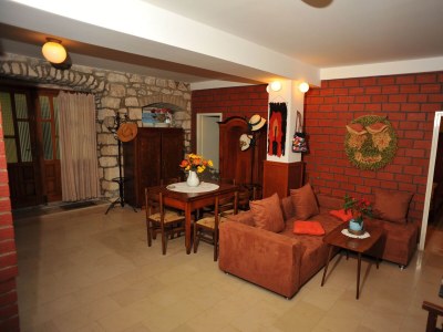 Apartment Two bedroom apartment near beach Sutivan, Brač A-22771-a - Outdoor photo 14