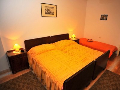 Apartment Two bedroom apartment near beach Sutivan, Brač A-22771-a - Outdoor photo 17