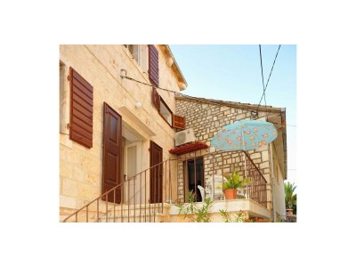 Apartment Three bedroom apartment near beach Sutivan, Brač A-22771-b - Outdoor photo 3