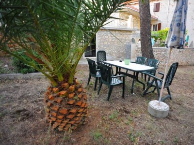 Apartment Three bedroom apartment near beach Sutivan, Brač A-22771-b - Outdoor photo 10