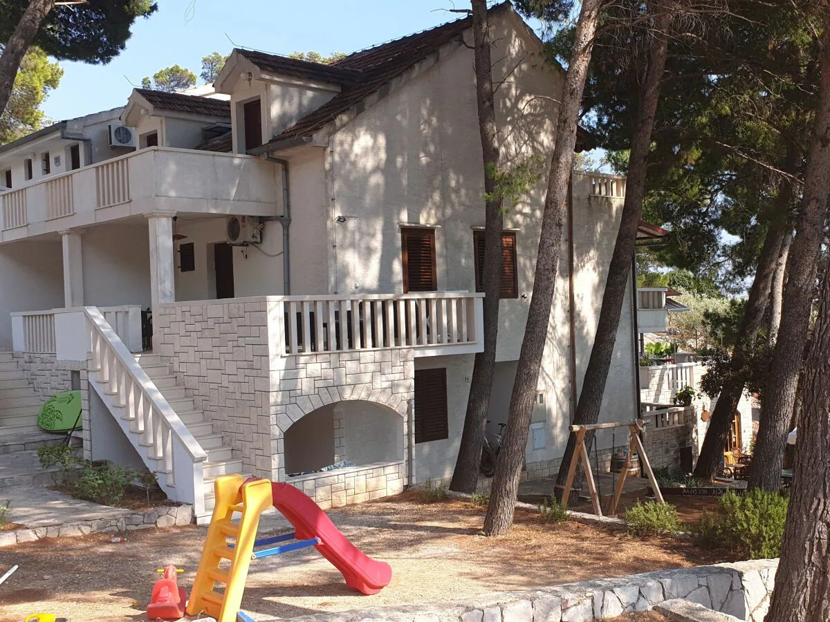 Apartment Two bedroom apartment with terrace Jagodna, Hvar A-24399-a - Outdoor photo 5