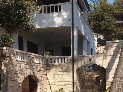 Apartment Two bedroom apartment with terrace Jagodna, Hvar A-24399-a - Outdoor photo 6