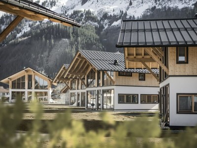 Holiday house Chalet in Bichlbach near Ski Slopes - Outdoor photo 4