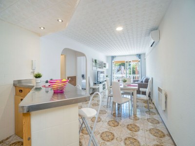 Apartment Apartment in Empuriabrava near Sandy Beach - Features photo 19