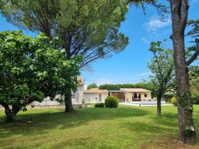 Holiday house Charmantes Ferienhaus mit privatem Pool, Maillane - Outdoor photo 6