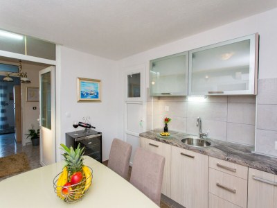 Apartment Apartments Tino- Two Bedroom Apartment with Balcony and Sea View(A1) - Features photo 20
