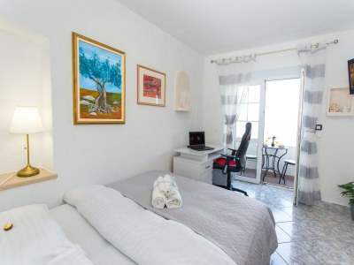 Apartment Apartments Tino- Two Bedroom Apartment with Balcony and Sea View(A1) - Features photo 25