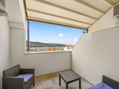 Apartment Ferienwohnung mit Meerblick in Cres - Outdoor photo 6