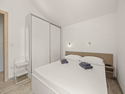 Apartment Ferienwohnung mit Meerblick in Cres - Features photo 16