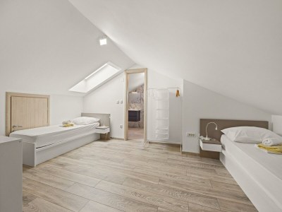 Apartment Ferienwohnung mit Meerblick in Cres - Features photo 24