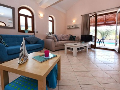 Villa Villa in Višnjan mit Pool und Garten - Features photo 18