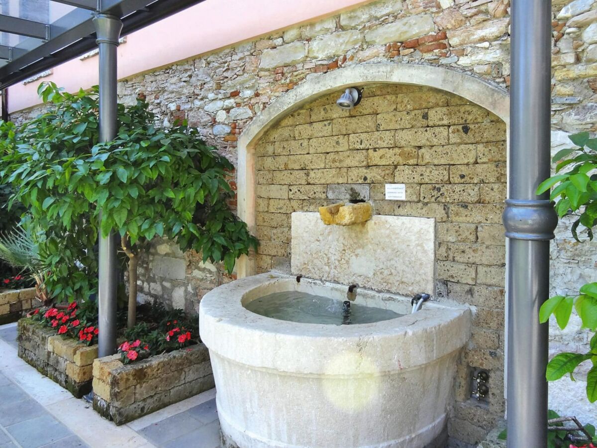 Holiday park Residence Antico Monastero in Toscolano - Outdoor photo 5