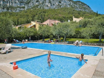 Holiday park Residence Pratone, Garda - Outdoor photo 5