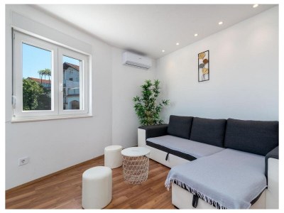 Apartment One bedroom apartment with terrace and sea view Mastrinka, Čiovo A-23984-b - Outdoor photo 5