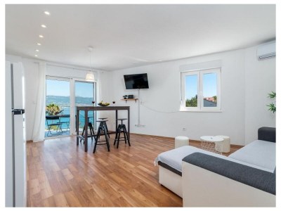 Apartment One bedroom apartment with terrace and sea view Mastrinka, Čiovo A-23984-b - Outdoor photo 6