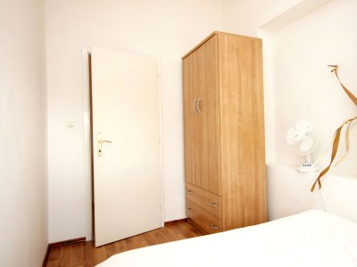 Apartment Two bedroom apartment near beach Zavalatica, Korčula A-189-b - Outdoor photo 19