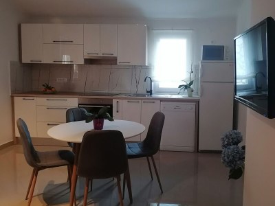 Apartment Two bedroom apartment with terrace and sea view Kampor, Rab A-12273-a - Outdoor photo 14