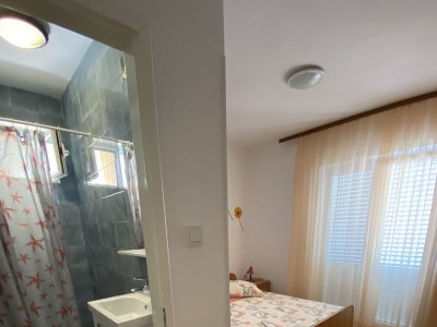 Apartment Four-bedroom apartment with terrace and sea view Kampor, Rab A-12273-b - Outdoor photo 18