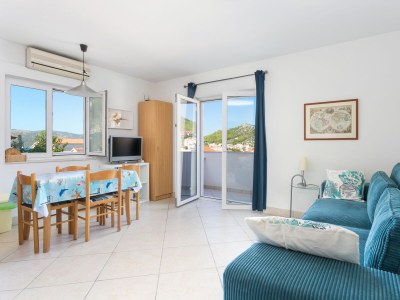 Apartment One bedroom apartment with balcony and sea view Seget Vranjica, Trogir A-14409-b - Outdoor photo 21