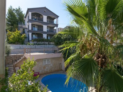 Apartment One bedroom apartment with balcony and sea view Seget Vranjica, Trogir A-14409-b - Outdoor photo 34