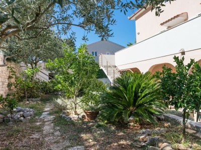 Apartment Studio flat with balcony and sea view Seget Vranjica, Trogir AS-14409-b - Outdoor photo 13