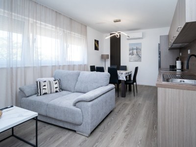 Apartment Two bedroom apartment with air-conditioning Vir - Lozice, Vir A-24328-a - Outdoor photo 14