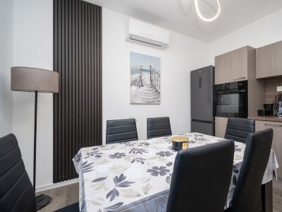 Apartment Two bedroom apartment with air-conditioning Vir - Lozice, Vir A-24328-a - Outdoor photo 16