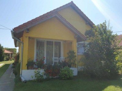 Apartment One Bedroom Apartment with Balcony - Outdoor photo 8
