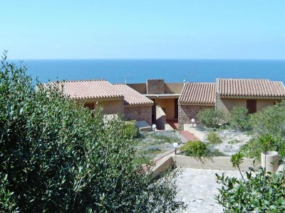Holiday park Holiday Home in Costa Paradiso with Sea Views - Outdoor photo 6