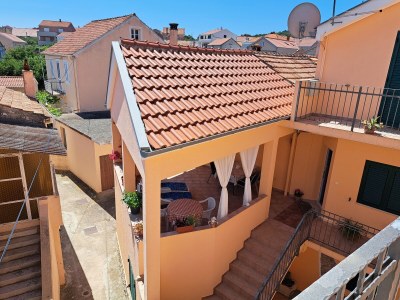 Apartment One bedroom apartment with terrace and sea view Kukljica, Ugljan A-8209-b - Outdoor photo 4