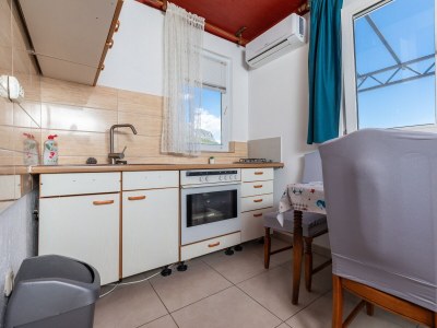 Apartment Two bedroom apartment with terrace and sea view Duće, Omiš A-2758-b - Outdoor photo 13