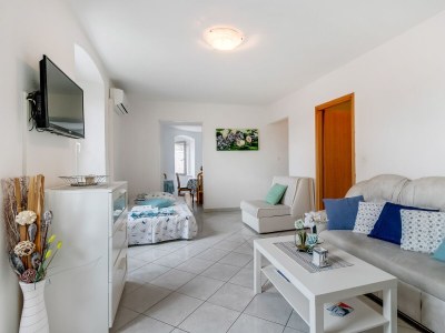 Apartment One bedroom apartment with air-conditioning Mali Lošinj, Lošinj A-8053-a - Outdoor photo 15