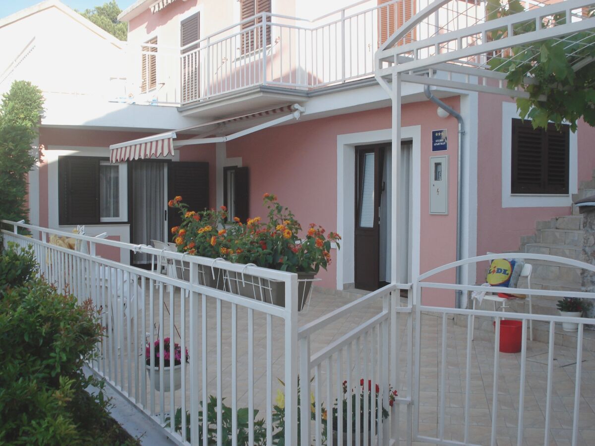 Apartment Studio flat near beach Šparadići, Šibenik AS-18043-a - Outdoor photo 3