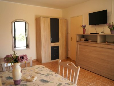 Apartment Studio flat near beach Šparadići, Šibenik AS-18043-a - Outdoor photo 9