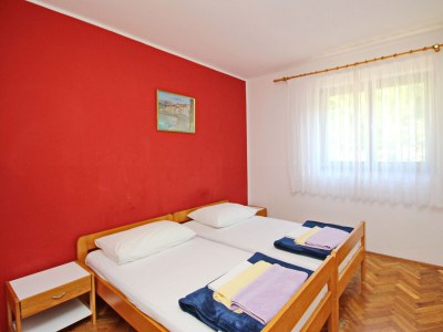 Apartment Three bedroom apartment with terrace Baška, Krk A-19195-a - Outdoor photo 8