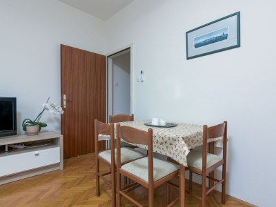 Apartment One bedroom apartment with air-conditioning Fažana A-20822-a - Outdoor photo 9