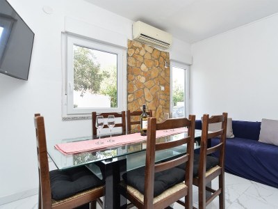 Apartment Three bedroom apartment with terrace Medulin A-21025-a - Outdoor photo 13