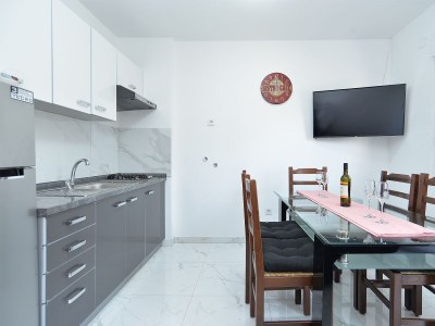 Apartment Three bedroom apartment with terrace Medulin A-21025-a - Outdoor photo 16