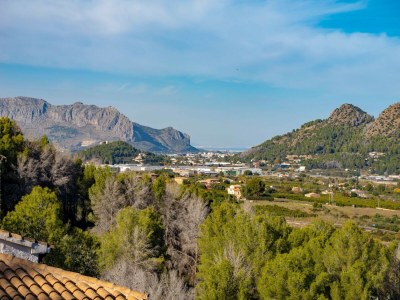 Holiday house Beautiful villa with pool and stunning view - Outdoor photo 32