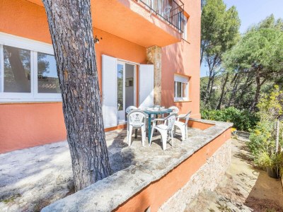 Apartment Apartment in Spain near Beach & City Center - Outdoor photo 5