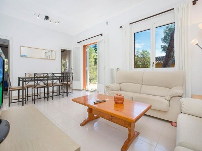 Apartment Apartment in Spain near Beach & City Center - Features photo 18